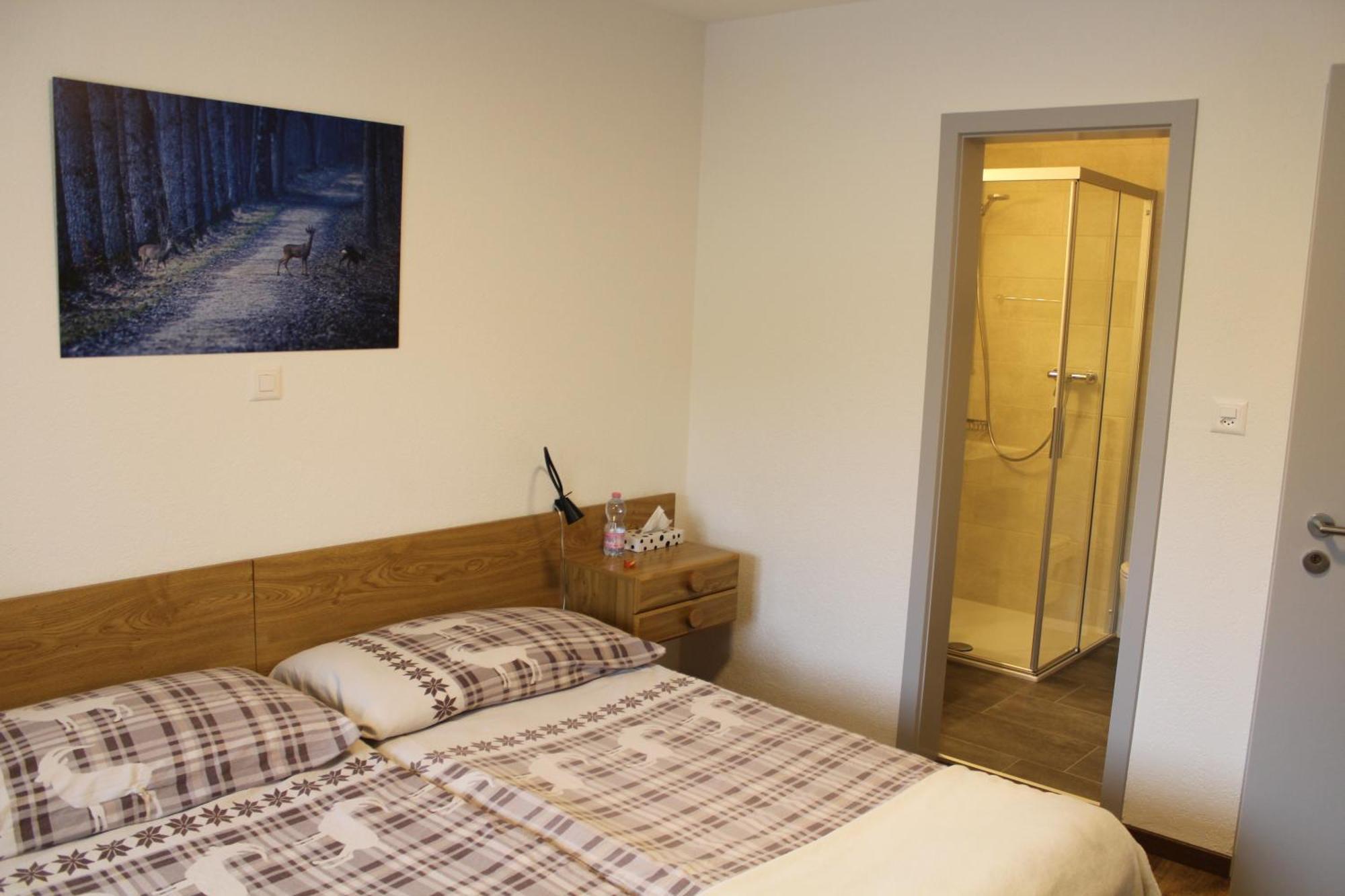 Bonne Les Bugnenets Mini-hôtel Le Paquier (Bernese Jura/Neuchatel)